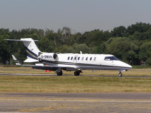 Learjet 23